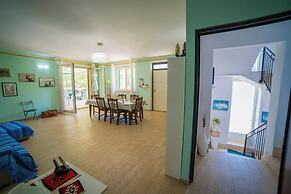 Villa Civico 32 Near The Sea With Pool