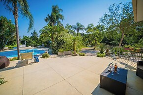 Villa Civico 32 Near The Sea With Pool