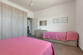 3828 Villa Le Maree by Barbarhouse