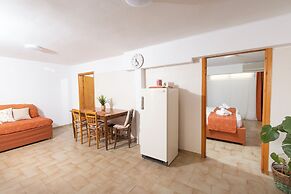 Oelia Rooms & Apartments