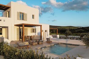 P Square Luxury Villas Naxos