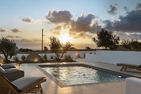 P Square Luxury Villas Naxos