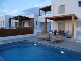 P Square Luxury Villas Naxos