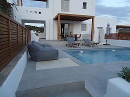 P Square Luxury Villas Naxos
