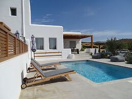 P Square Luxury Villas Naxos