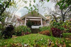 Akkandi Veedu Fairy Falls by XACRO