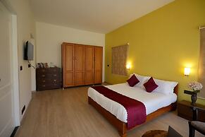 Akkandi Veedu Fairy Falls by XACRO