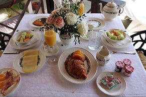 Island House Curacao near Curacao International Airport