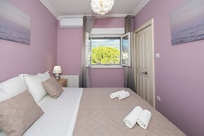 Villa Vinovo 3 En-suite Bedroom Apartment