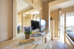 Villa Vinovo 3 En-suite Bedroom Apartment