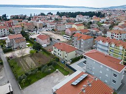 Villa Vinovo 3 En-suite Bedroom Apartment