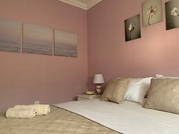 Villa Vinovo 3 En-suite Bedroom Apartment