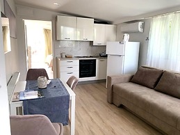 Lovely 1 Bedroom Apartment