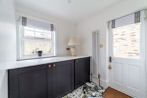 The New Cross Premier Room