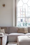 The New Cross Premier Room