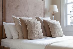 The New Cross Premier Room