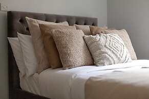 The New Cross Premier Room