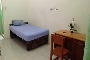 SPOT ON 93851 Fermansio Homestay 1