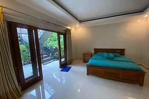 Capital O 93881 Jero House