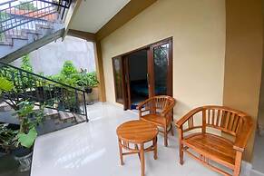 Capital O 93881 Jero House