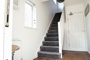 Inviting 4-bed House in Kettering