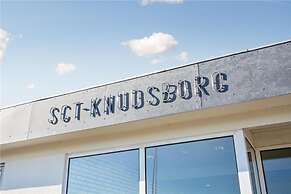 Sct Knudsborg, Brenderup 58-beds, on the Beach