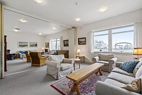 Sct Knudsborg, Brenderup 58-beds, on the Beach