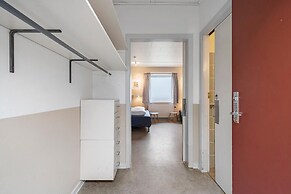 Sct Knudsborg, Brenderup 58-beds, on the Beach