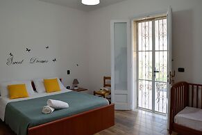 3806 VM - Trilo Luna by Barbarhouse