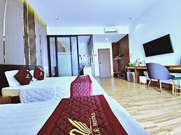 Thu Le Hotel