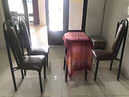 OYO 93864 Wisma Gading Syariah