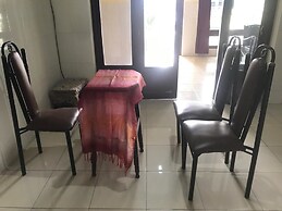 OYO 93864 Wisma Gading Syariah