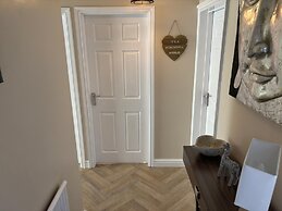 Bungalow-2bed-1bath-petfriendly-parking