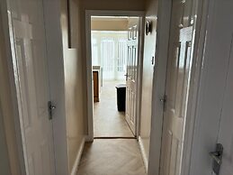 Bungalow-2bed-1bath-petfriendly-parking