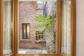 LA CORTE DEL RE SUITE AREZZO