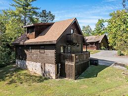 Er81 - Family Making Memories 3 Bedroom Cabin by RedAwning