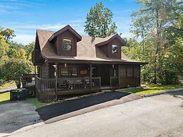 Er81 - Family Making Memories 3 Bedroom Cabin by RedAwning