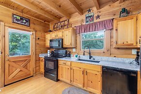 Er81 - Family Making Memories 3 Bedroom Cabin by RedAwning