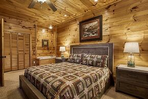 Moonshine Hollow 3 Bedroom Cabin by RedAwning