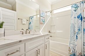 Purple Paradise - 2536 Bienville Blvd 4 Bedroom Home by RedAwning