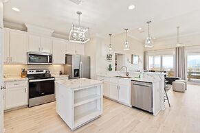 Purple Paradise - 2536 Bienville Blvd 4 Bedroom Home by RedAwning