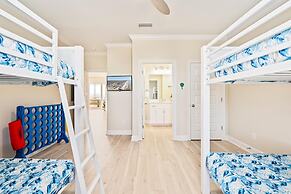 Purple Paradise - 2536 Bienville Blvd 4 Bedroom Home by RedAwning