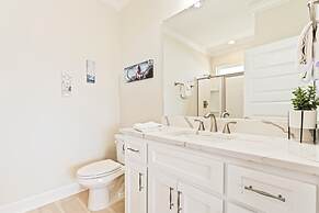 Purple Paradise - 2536 Bienville Blvd 4 Bedroom Home by RedAwning