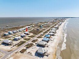 Purple Paradise - 2536 Bienville Blvd 4 Bedroom Home by RedAwning