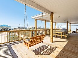 Purple Paradise - 2536 Bienville Blvd 4 Bedroom Home by RedAwning
