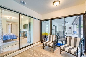 Spring Hill Retreat w/ Pool: 7 mi to Weeki Wachee!