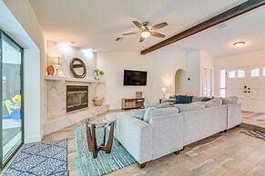 Spring Hill Retreat w/ Pool: 7 mi to Weeki Wachee!