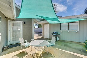 Quiet Redding Getaway ~ 7 Mi to Downtown!