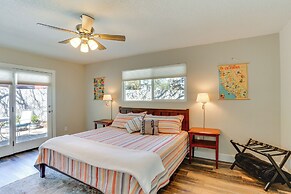 Quiet Redding Getaway ~ 7 Mi to Downtown!