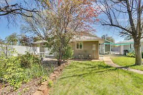 Quiet Redding Getaway ~ 7 Mi to Downtown!